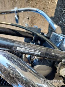 Zdjęcie 8 z 8 samochodu: 2010 HARLEY-DAVIDSON FXDF FAT B VIN:1HD1BX515AB034531 - miniatura