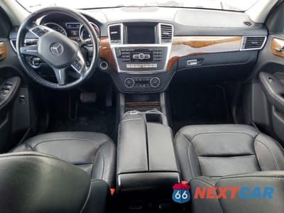 Zdjęcie 8 z 12 samochodu: 2014 MERCEDES-BENZ ML 550 4MATIC VIN:4JGDA7DB3EA374862 - miniatura