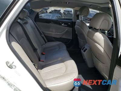 Zdjęcie 10 z 12 samochodu: 2016 HYUNDAI SONATA HYBRID LIMITED VIN:KMHE34L12GA031694 - miniatura