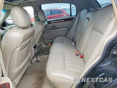 Zdjęcie 10 z 12 samochodu: 2003 LINCOLN TOWN CAR SIGNATURE VIN:1LNHM82W93Y607734 - miniatura