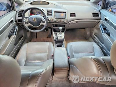 Zdjęcie 8 z 12 samochodu: 2006 HONDA CIVIC EX VIN:2HGFA16846H506995 - miniatura