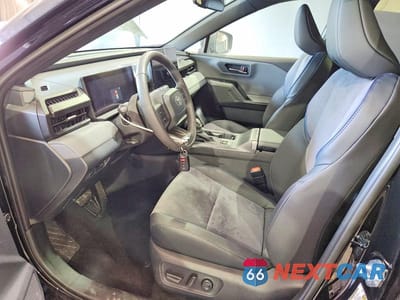 Zdjęcie 7 z 13 samochodu: 2026 TOYOTA RAV4 XSE VIN:2T36CRAVXTW001902 - miniatura