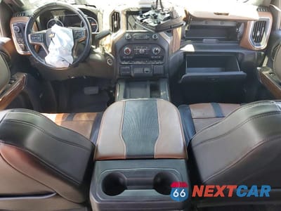 Zdjęcie 8 z 13 samochodu: 2023 CHEVROLET SILVERADO K2500 HIGH COUNTRY VIN:1GC4YREY7PF148019 - miniatura