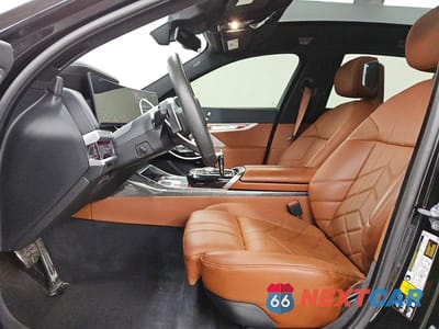 Zdjęcie 7 z 12 samochodu: 2023 BMW 760 XI VIN:WBA33EJ01PCN17880 - miniatura