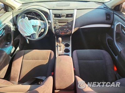 Zdjęcie 8 z 12 samochodu: 2013 NISSAN ALTIMA 2.5 VIN:1N4AL3AP7DN560170 - miniatura