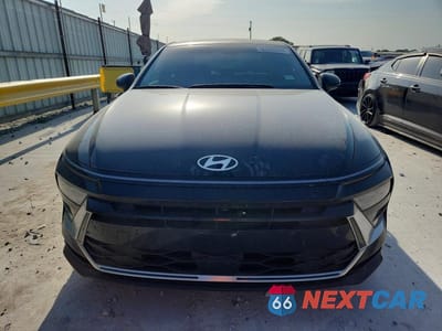 Piąte zdjęcie samochodu w środku: 2025 HYUNDAI SONATA HYBRID SEL VIN:KMHL34JJ1SA123561 - miniatura