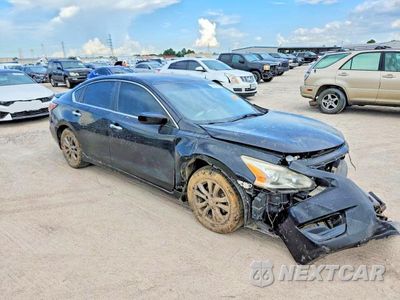 Czwarte zdjęcie samochodu z boku: 2015 NISSAN ALTIMA 2.5 S VIN:1N4AL3AP2FN353530 - miniatura