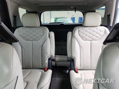Zdjęcie 10 z 13 samochodu: 2021 HYUNDAI PALISADE LIMITED VIN:KM8R54HE7MU212291 - miniatura