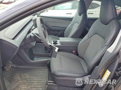Zdjęcie 7 z 12 samochodu: 2026 TESLA MODEL Y VIN:7SAYGDED2TA592248 - miniatura