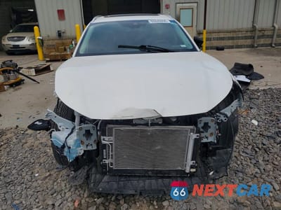 Piąte zdjęcie samochodu w środku: 2022 MAZDA CX-30 VIN:3MVDMBAY3NM437886 - miniatura
