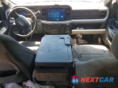 Zdjęcie 8 z 13 samochodu: 2023 FORD F350 SUPER DUTY VIN:1FT8W3BM0PED05868 - miniatura