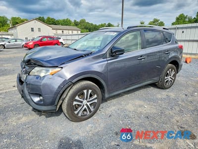 2015 TOYOTA RAV4 LE JTMBFREV6FD134691 - główne zdjęcie licytacji z USA - miniatura