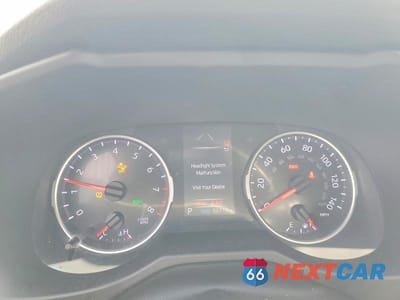 Zdjęcie 9 z 13 samochodu: 2021 TOYOTA RAV4 XLE VIN:2T3W1RFV8MW130611 - miniatura