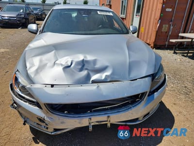 Piąte zdjęcie samochodu w środku: 2015 VOLVO S60 PLATINUM VIN:YV1612TM6F1361022 - miniatura