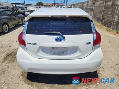 Zdjęcie 6 z 13 samochodu: 2016 TOYOTA PRIUS C ONE VIN:JTDKDTB36G1127166 - miniatura