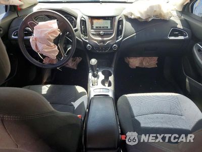 Zdjęcie 8 z 12 samochodu: 2018 CHEVROLET CRUZE LT VIN:1G1BE5SMXJ7129341 - miniatura