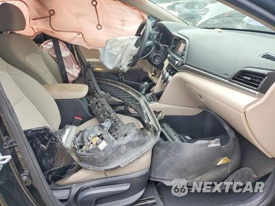 Zdjęcie 7 z 12 samochodu: 2019 HYUNDAI ELANTRA SE VIN:5NPD74LF3KH491822 - miniatura