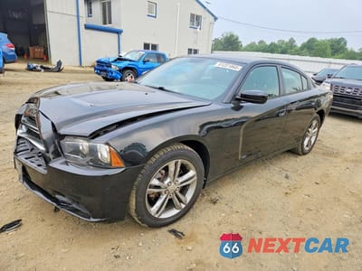 2013 DODGE CHARGER SXT 2C3CDXJG9DH678841 - główne zdjęcie licytacji z USA - miniatura