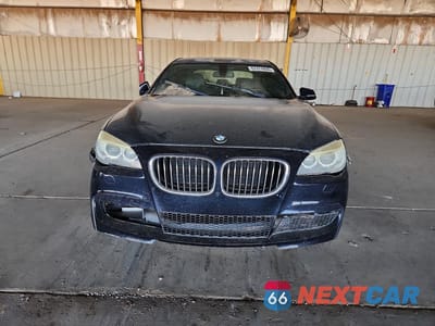 Piąte zdjęcie samochodu w środku: 2015 BMW 740 LI VIN:WBAYE4C58FD139004 - miniatura