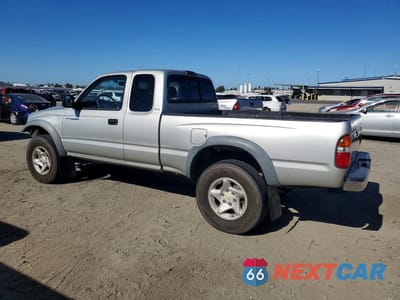 Drugie zdjęcie samochodu z przodu: 2001 TOYOTA TACOMA XTRACAB PRERUNNER VIN:5TESN92N61Z819006 - miniatura