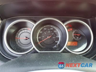 Zdjęcie 9 z 13 samochodu: 2011 NISSAN VERSA 1.8 S VIN:3N1BC1CP9BL486007 - miniatura