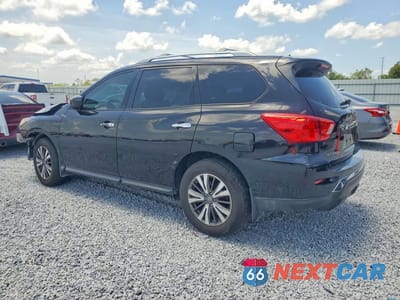 Drugie zdjęcie samochodu z przodu: 2017 NISSAN PATHFINDER S VIN:5N1DR2MN7HC908847 - miniatura