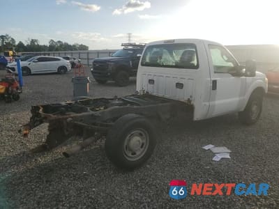 Trzecie zdjęcie samochodu z tyłu: 2015 FORD F350 SUPER DUTY VIN:1FTBF3A62FEA29331 - miniatura