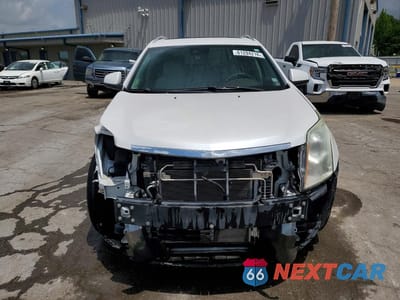 Piąte zdjęcie samochodu w środku: 2015 CADILLAC SRX PERFORMANCE COLLECTION VIN:3GYFNCE37FS535144 - miniatura