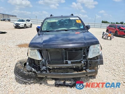 Piąte zdjęcie samochodu w środku: 2011 NISSAN PATHFINDER S VIN:5N1AR1NN1BC610412 - miniatura