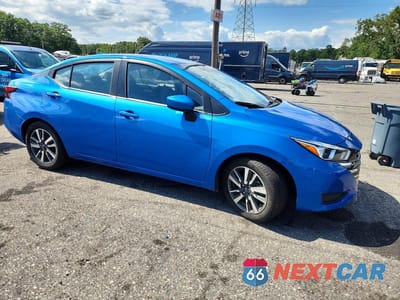 Czwarte zdjęcie samochodu z boku: 2024 NISSAN VERSA SV VIN:3N1CN8EV2RL898492 - miniatura