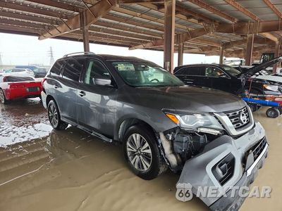 Czwarte zdjęcie samochodu z boku: 2018 NISSAN PATHFINDER SV VIN:5N1DR2MM1JC662357 - miniatura
