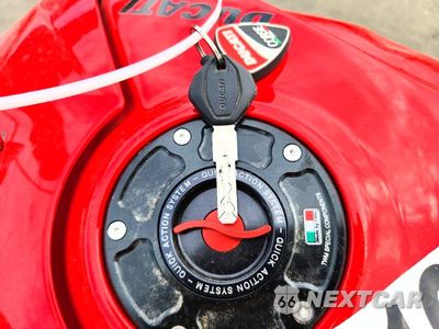 Zdjęcie 8 z 9 samochodu: 2024 DUCATI STREETFIGHTER V4 VIN:ZDMFAKWW9RB009364 - miniatura