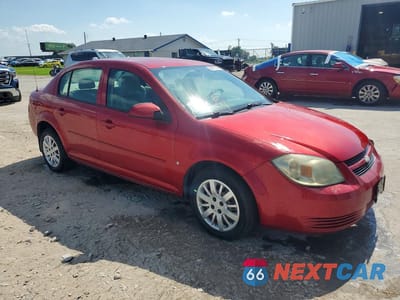 Czwarte zdjęcie samochodu z boku: 2010 CHEVROLET COBALT 4D LT VIN:1G1AB5F59A7109220 - miniatura