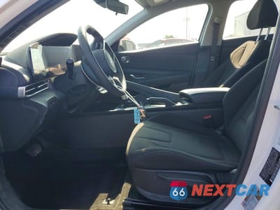 Zdjęcie 7 z 13 samochodu: 2024 HYUNDAI ELANTRA SEL VIN:KMHLM4DG5RU637175 - miniatura