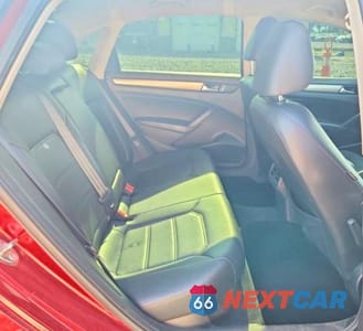 Zdjęcie 10 z 12 samochodu: 2015 VOLKSWAGEN PASSAT SE VIN:1VWBV7A36FC095938 - miniatura