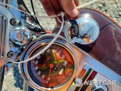 Zdjęcie 8 z 9 samochodu: 1991 HARLEY-DAVIDSON FXST CUSTOM VIN:1HD1BKL12MY021940 - miniatura