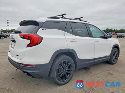 Trzecie zdjęcie samochodu z tyłu: 2021 GMC TERRAIN SLT VIN:3GKALVEV3ML394703 - miniatura