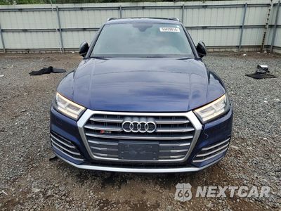Piąte zdjęcie samochodu w środku: 2018 AUDI SQ5 PREMIUM PLUS VIN:WA1A4AFY5J2117438 - miniatura