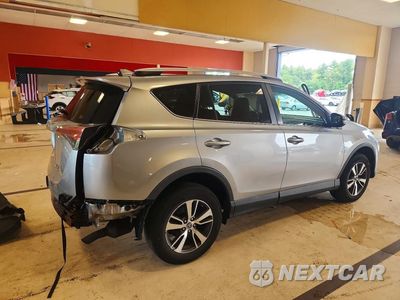 Trzecie zdjęcie samochodu z tyłu: 2016 TOYOTA RAV4 XLE VIN:2T3RFREV5GW479018 - miniatura