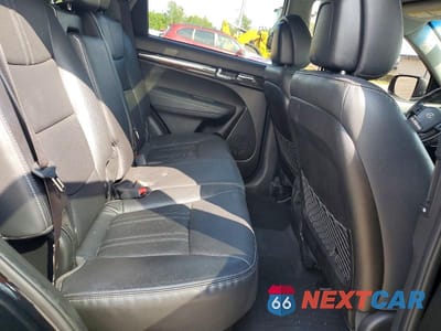 Zdjęcie 11 z 13 samochodu: 2013 KIA SORENTO EX VIN:5XYKUDA25DG412760 - miniatura