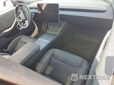 Zdjęcie 8 z 12 samochodu: 2025 TESLA MODEL 3 VIN:5YJ3E1EA9SF950481 - miniatura