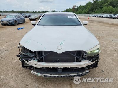 Piąte zdjęcie samochodu w środku: 2018 BMW 530XE VIN:WBAJB1C52JB084191 - miniatura
