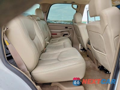 Zdjęcie 10 z 12 samochodu: 2004 GMC YUKON VIN:1GKEK13T54J175263 - miniatura