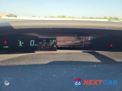 Zdjęcie 9 z 12 samochodu: 2014 TOYOTA PRIUS ONE VIN:JTDKN3DU1E0394169 - miniatura
