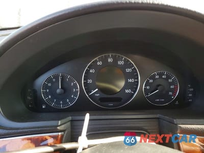 Zdjęcie 9 z 12 samochodu: 2005 MERCEDES-BENZ E 320 VIN:WDBUF65J55A669496 - miniatura