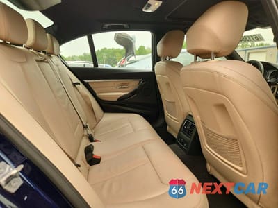 Zdjęcie 10 z 12 samochodu: 2017 BMW 330 XI VIN:WBA8D9G33HNU66464 - miniatura