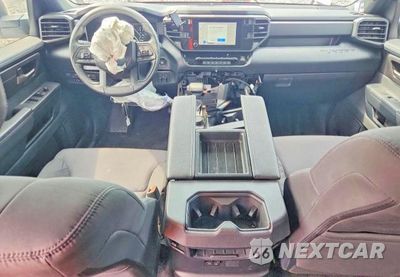 Zdjęcie 8 z 12 samochodu: 2026 TOYOTA TUNDRA SR5 VIN:5TFLA5DB1TX342247 - miniatura