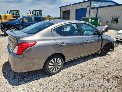 Trzecie zdjęcie samochodu z tyłu: 2016 NISSAN VERSA 1.6 SV VIN:3N1CN7AP3GL881778 - miniatura
