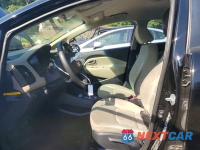 Zdjęcie 7 z 12 samochodu: 2013 KIA RIO LX VIN:KNADM5A31D6288686 - miniatura