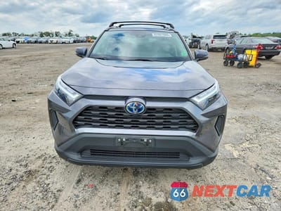 Piąte zdjęcie samochodu w środku: 2024 TOYOTA RAV4 HYBRID XLE VIN:4T3RWRFV5RU114002 - miniatura